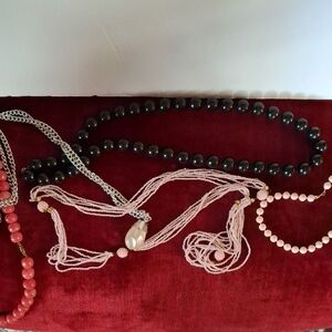Set Of Five Varied Chic Beaded Necklaces (CJ001)